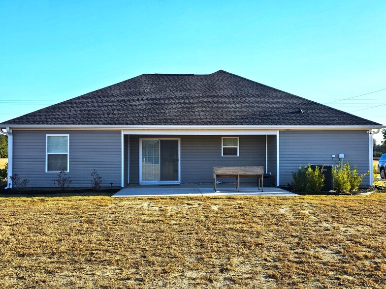 Building Photo - 4193 Valley Forge Rd