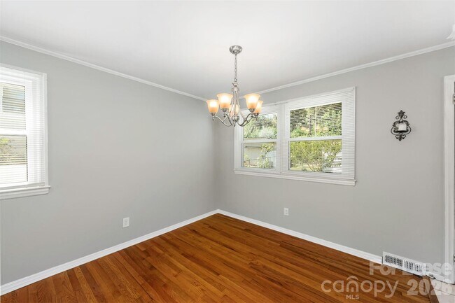 Building Photo - 5208 Furman Pl