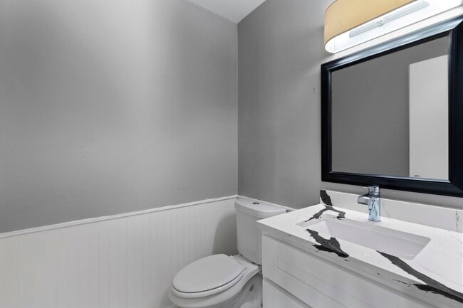 Building Photo - 5801 Lumberdale Rd