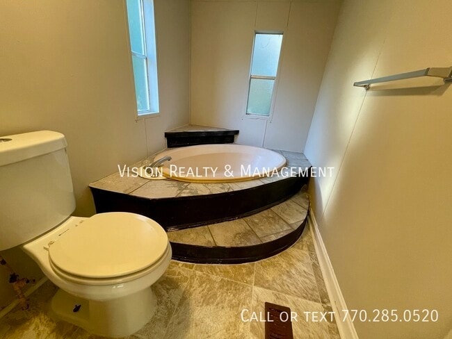 Building Photo - 25 Watercrest Ln