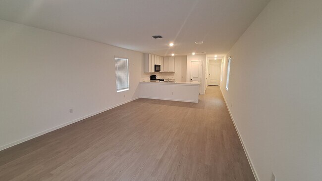 Building Photo - NEWLY BUILT 3 bedroom 2.5 Bath for Rent