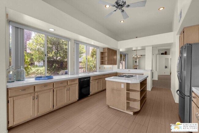 Building Photo - 29921 E Trancas Dr