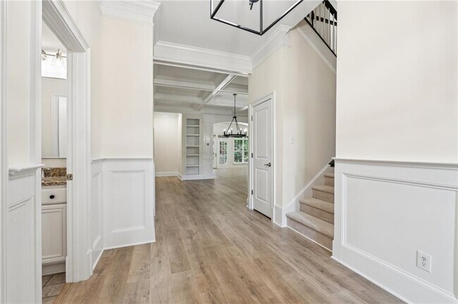 Building Photo - 1950 Buford Dam Rd