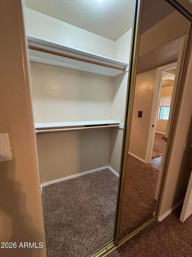 Building Photo - 574 Walnut Creek Loop