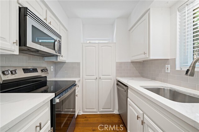 Building Photo - 4131 Yankee Dr