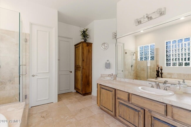 Building Photo - 8044 E Tether Trail