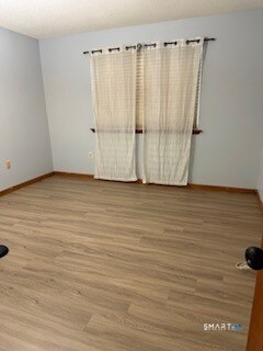 Building Photo - 702 Twin Circle Dr