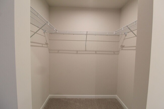Building Photo - New construction tonwhome!