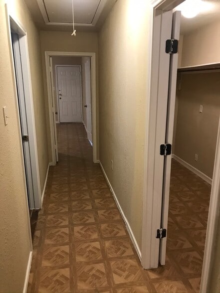 Building Photo - 6640 Avenue I