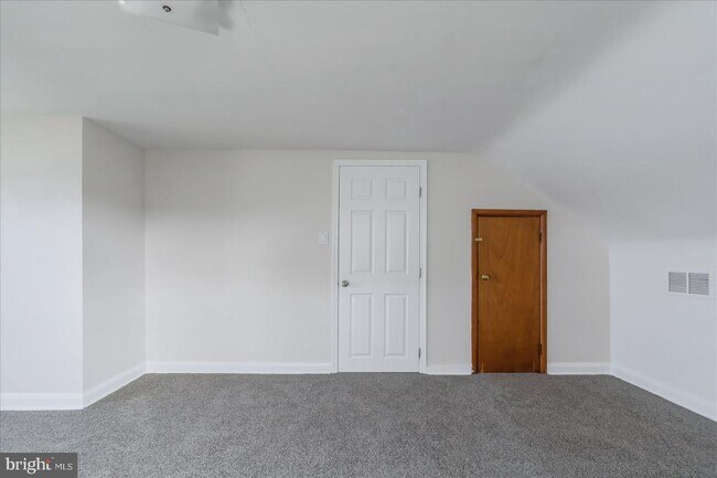 Building Photo - 6934 River Drive Rd