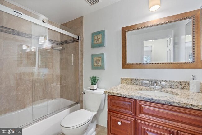 Building Photo - 17105 Amity Dr