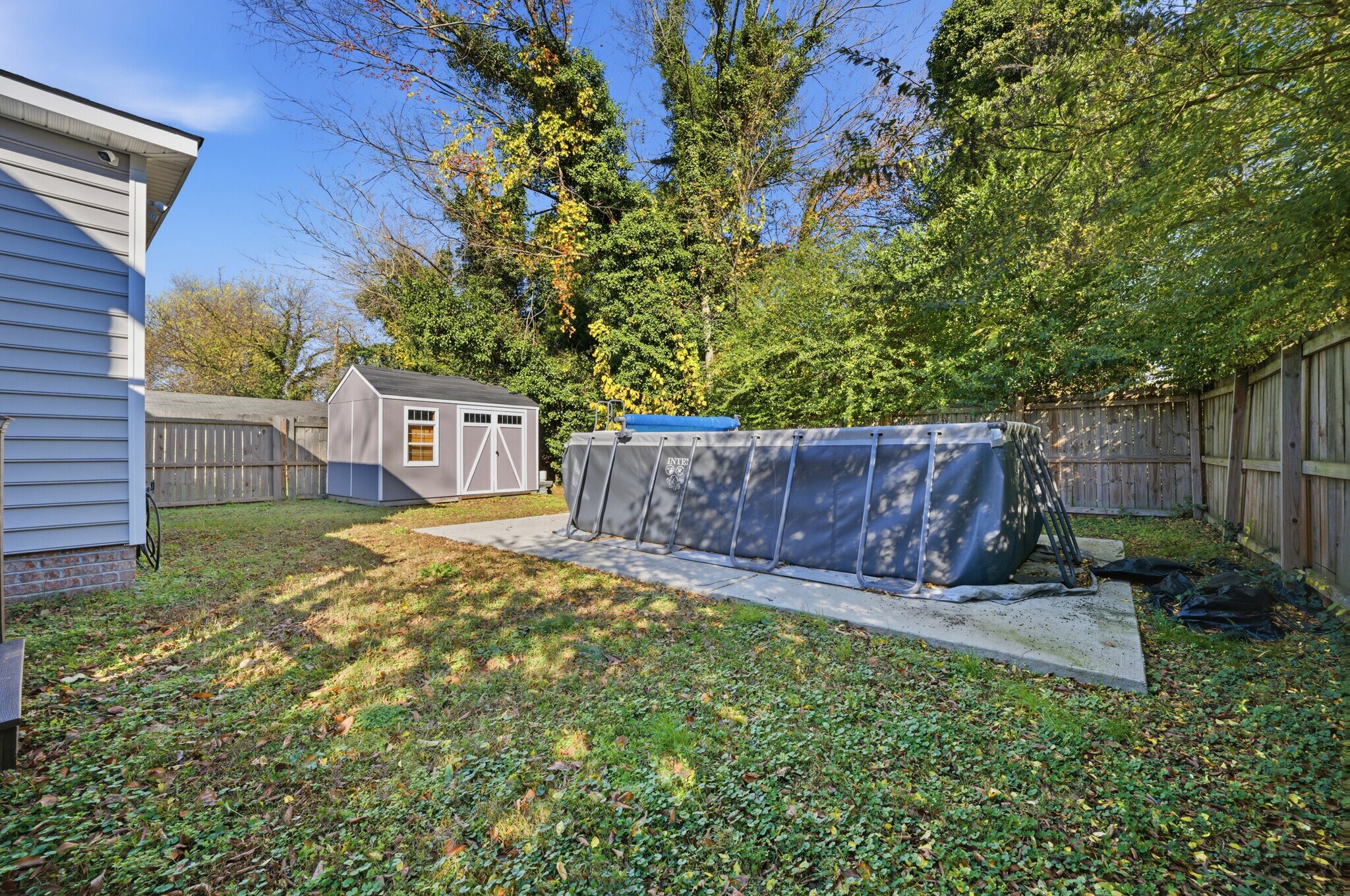 Building Photo - 16 Bagley St