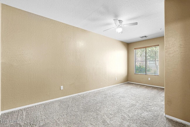 Building Photo - 751 N Port Dr