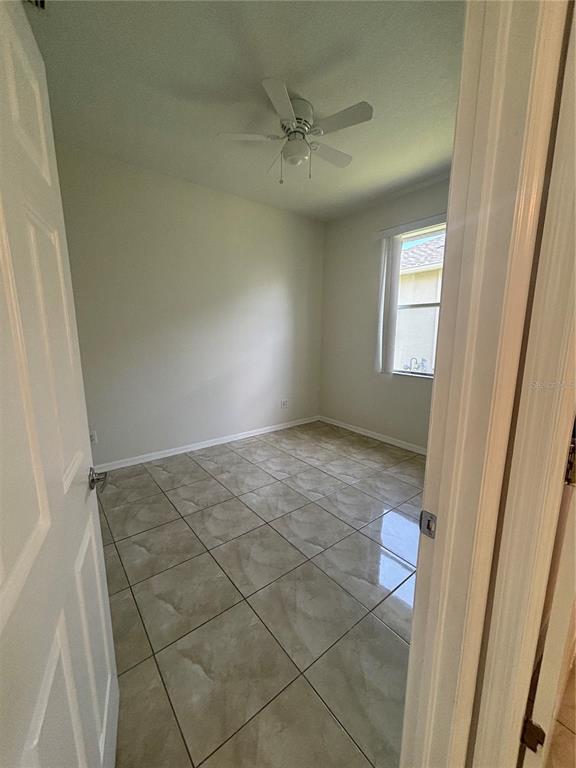 Building Photo - 10510 Beneva Dr