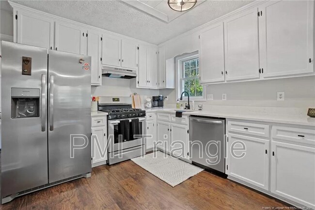 Building Photo - 608 Cashmere Ct