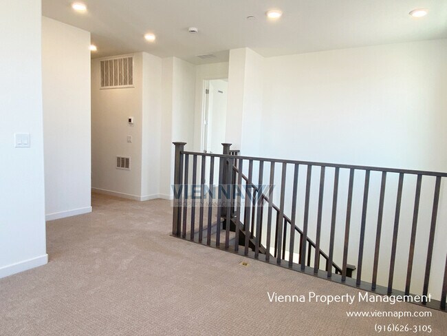Building Photo - 7361 Moon Dream Wy