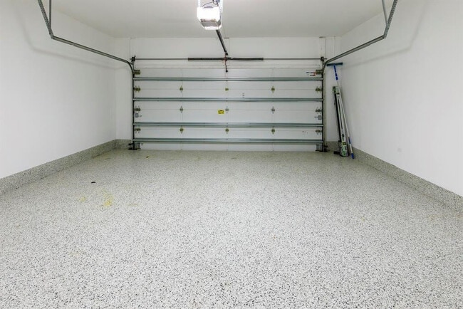 Building Photo - 4080 Lansing Ave