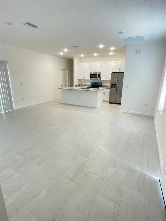 Building Photo - 1734 Sail Ct
