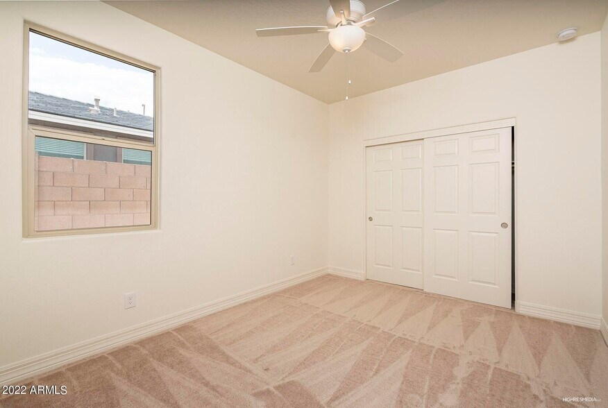 Building Photo - 16792 W Gwen St