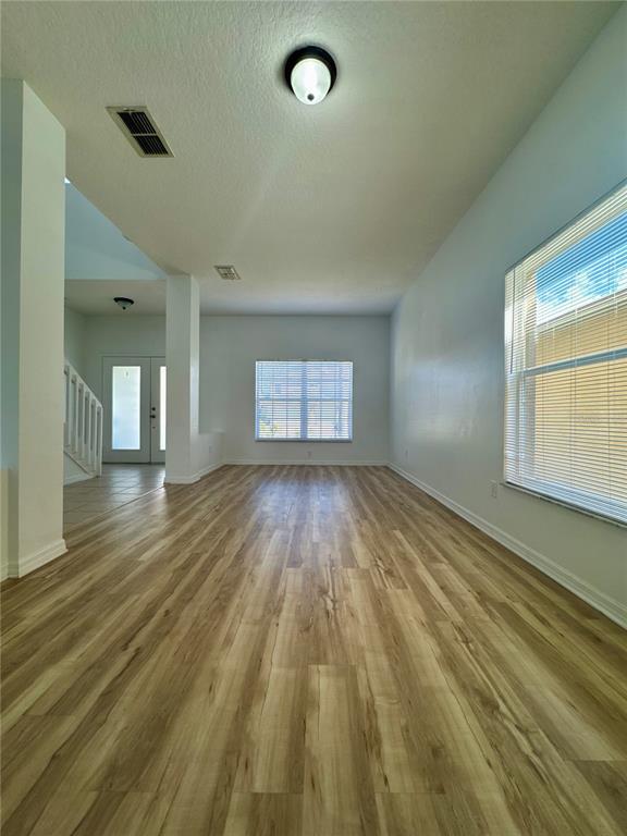Building Photo - 16543 Cedar Run Dr