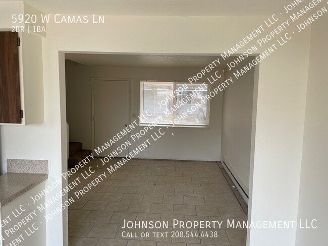Building Photo - 5920 W Camas Ln