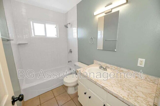 Building Photo - 1610 Sanford Ave