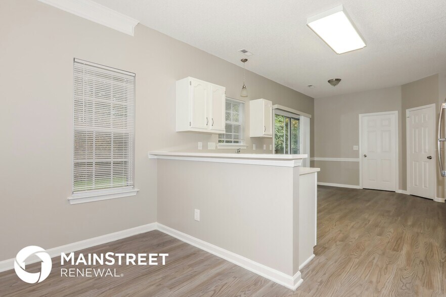 Building Photo - 6713 Reedy Creek Rd