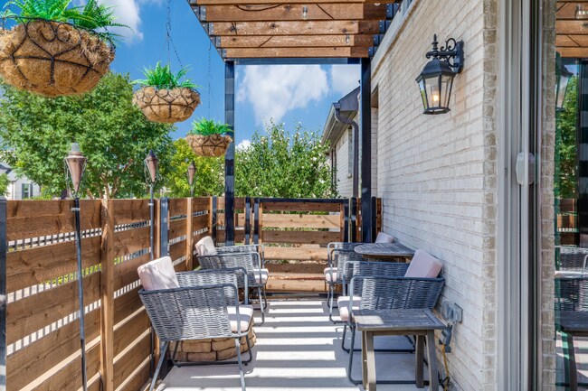 Building Photo - 1706 Goodfield Ln