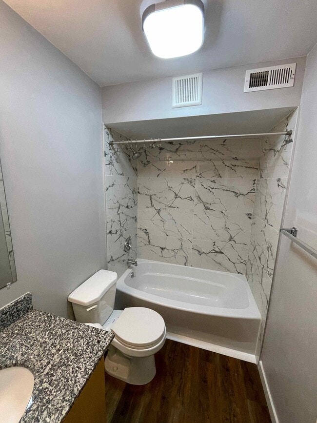 Building Photo - 1160 Osterman Ave