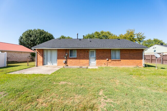 Building Photo - 2248 Boarman Dr