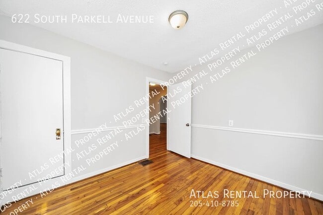 Building Photo - 622 S Parkell Ave