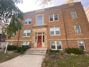 Building Photo - Raymond Apartments