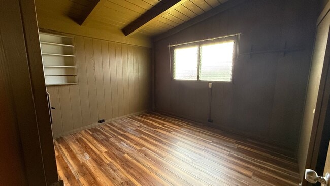 Building Photo - 3 Bed 1.5 Bath in the Beautiful Palisades