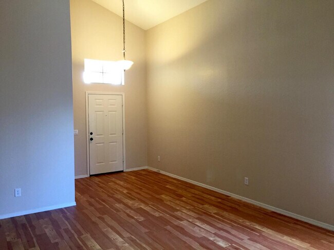 Building Photo - 21827 W Cocopah St