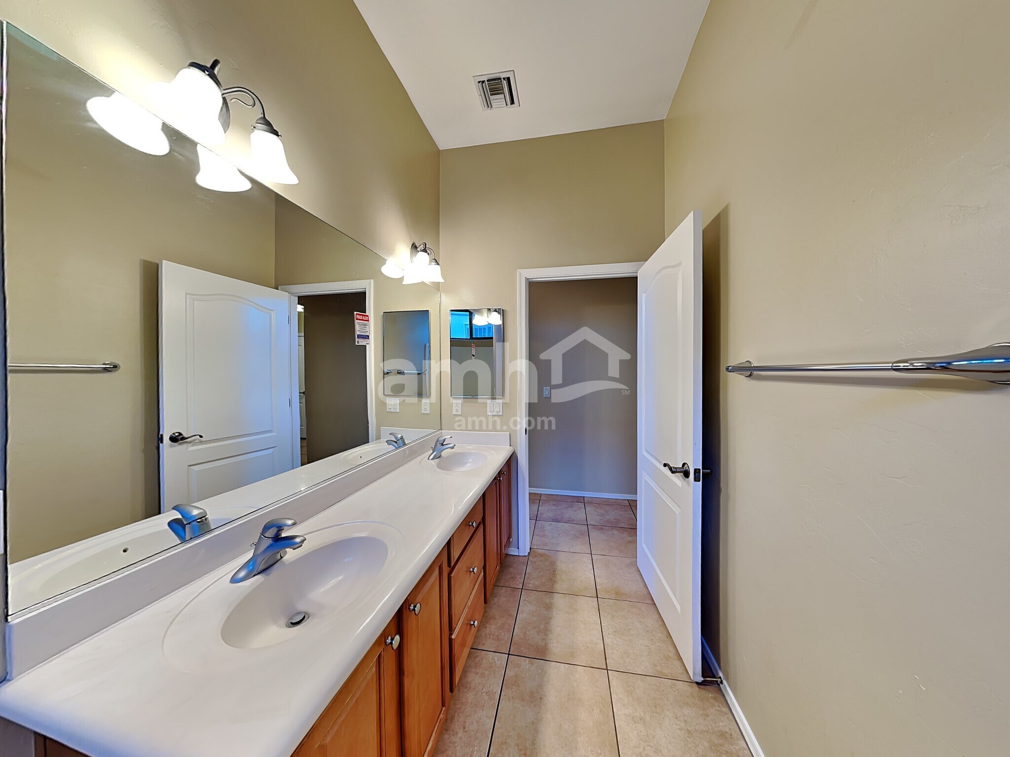 Building Photo - 4237 E Stony Meadow Dr