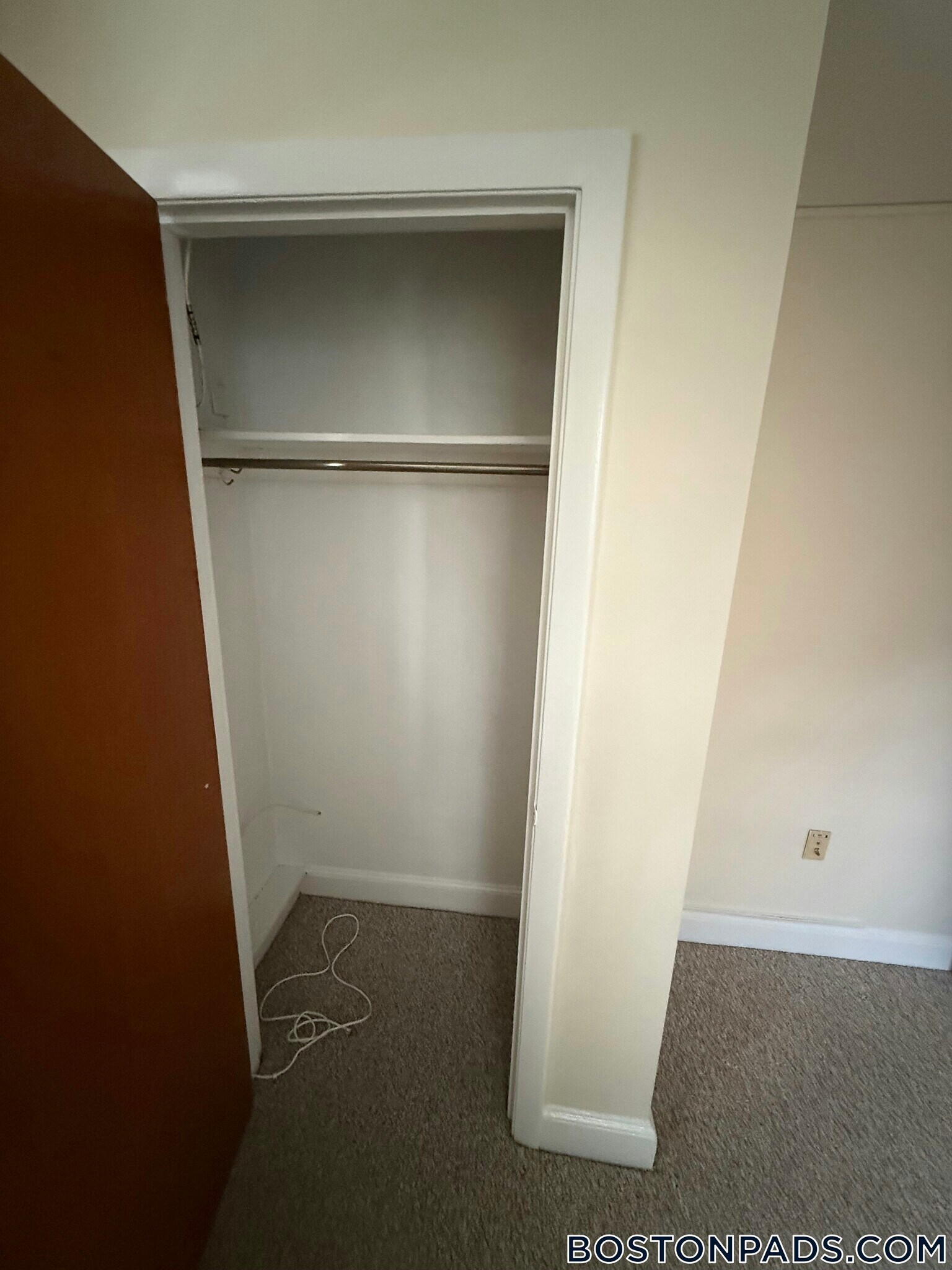 Building Photo - 12 Brattle Dr