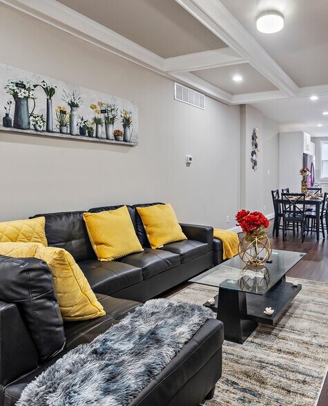 Building Photo - 1205 Cleveland St