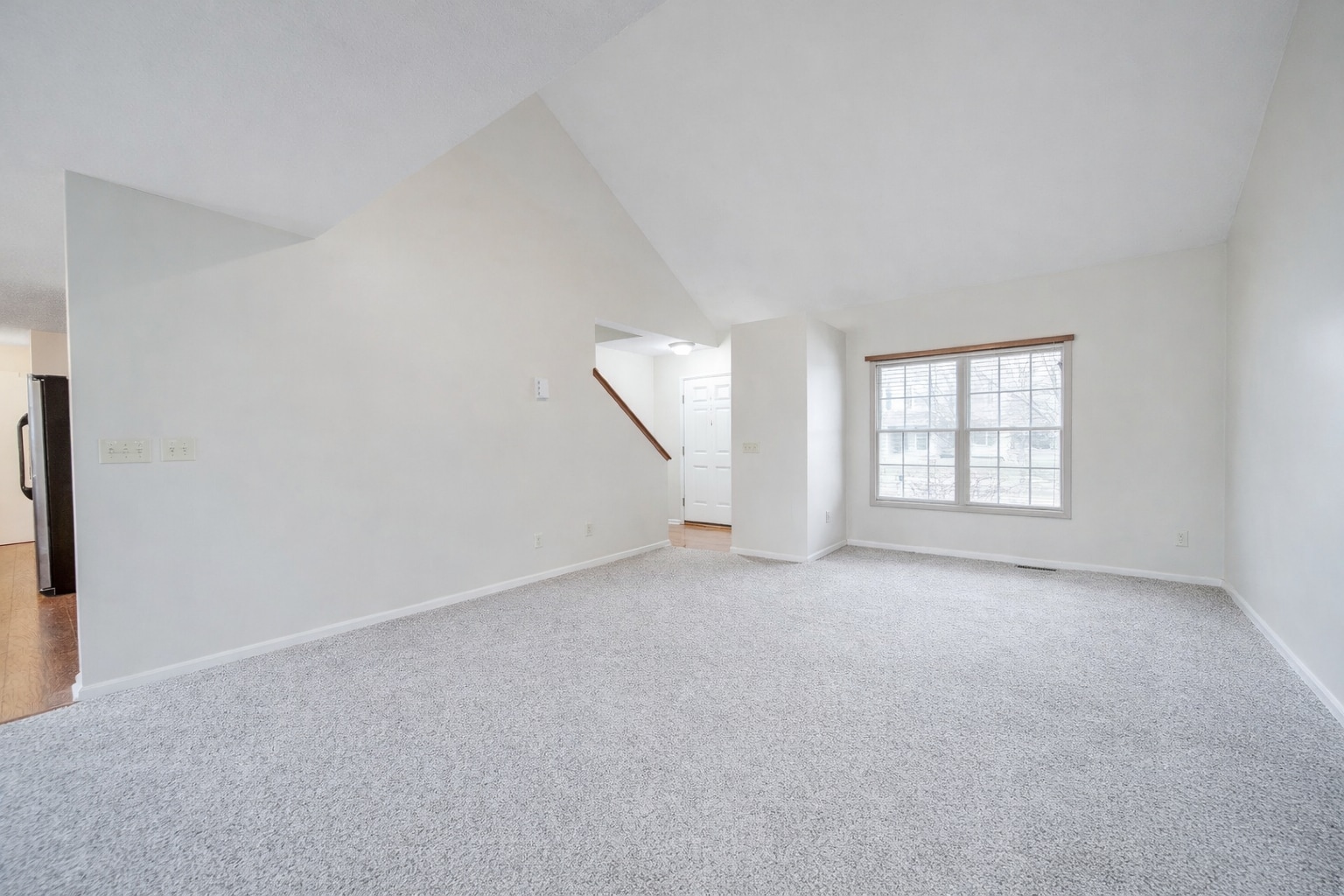 Building Photo - 8602 Smokey Hollow Dr