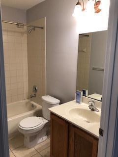 Building Photo - 2757 S Evergreen Cir