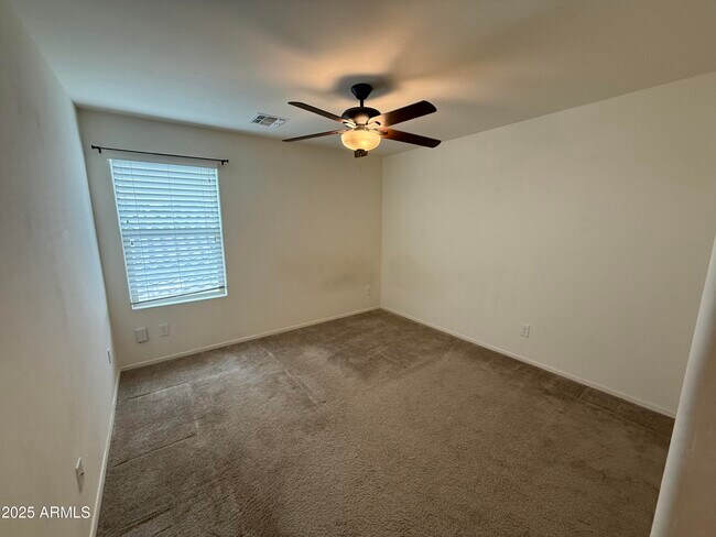 Building Photo - 12038 W Briles Rd