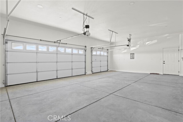 Building Photo - 6374 Cayucos Dr