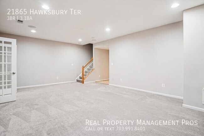 Building Photo - 21865 Hawksbury Terrace