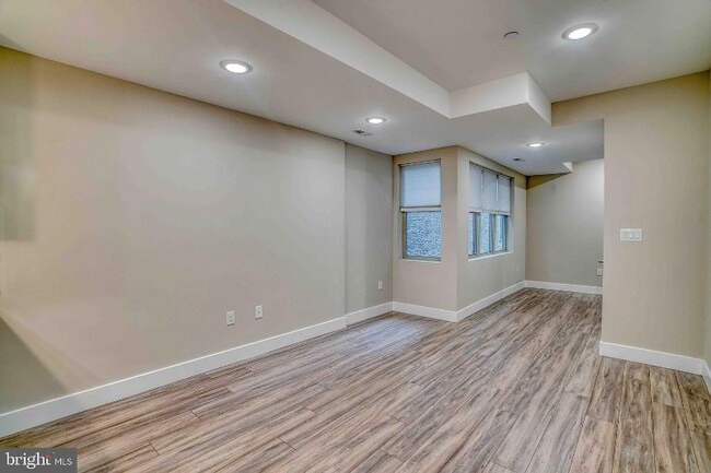 Building Photo - 2222 Frankford Ave