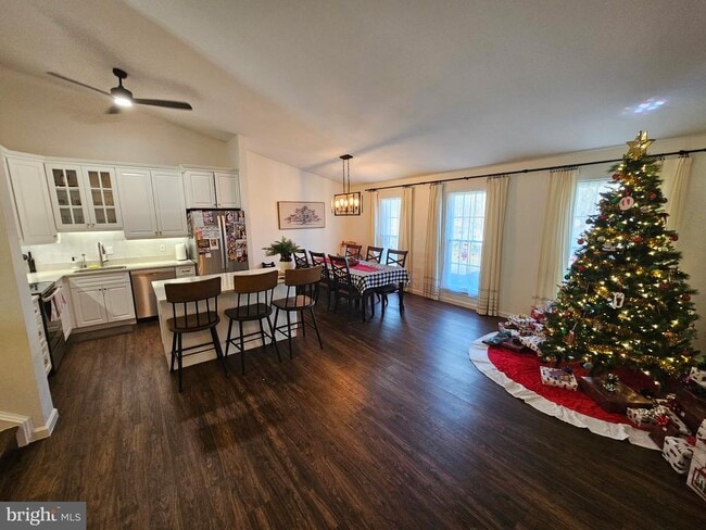 Building Photo - 5909 Wood Sorrels Ct