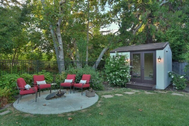 Building Photo - 16021 Winterbrook Rd