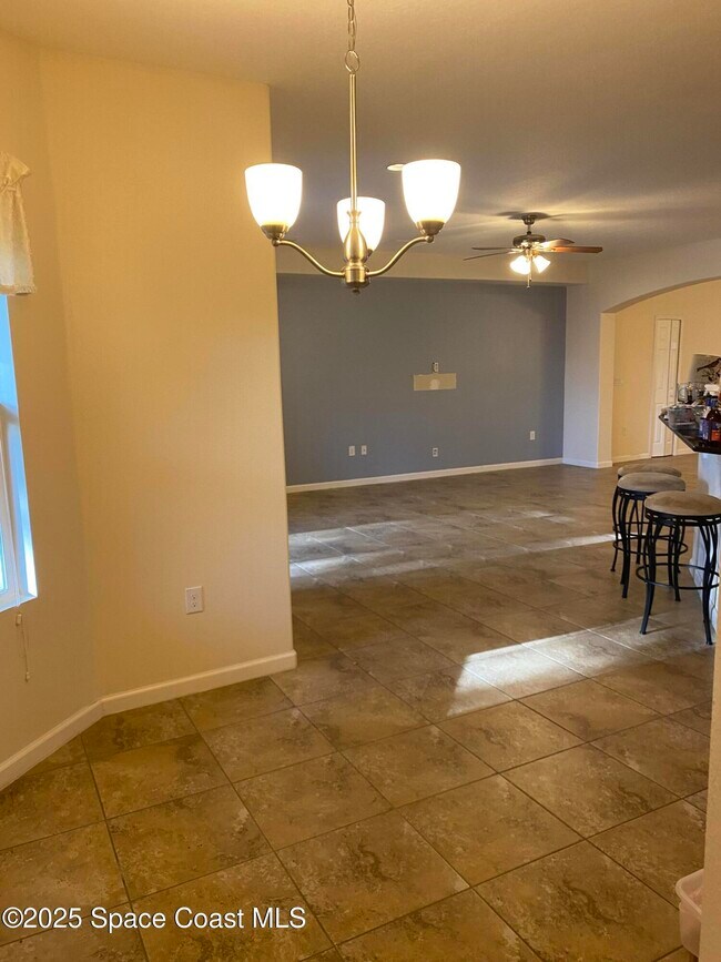 Building Photo - 491 Easton Forest Cir SE