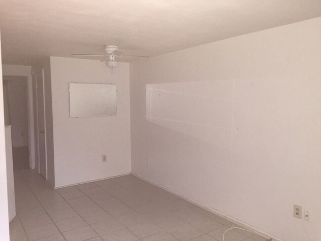 Building Photo - Gardens of Beacon Square - 55 Community