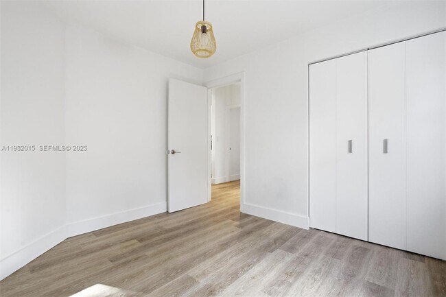 Building Photo - 10246 NW 57th Terrace