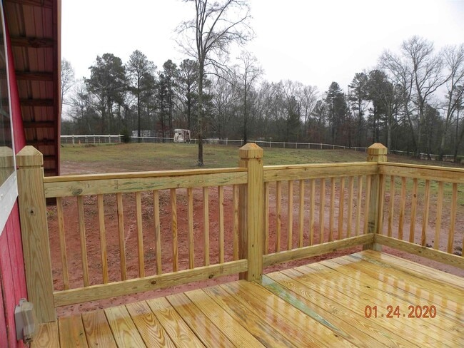 Building Photo - 3575 Jefferson River Rd