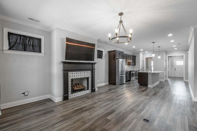 Building Photo - 5038 Shelterwood Dr NE
